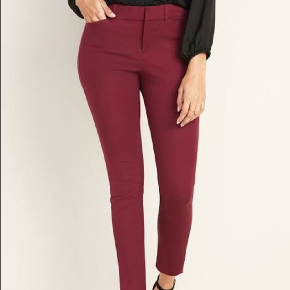 Old Navy Burgundy Pixie Mid Rise Pants